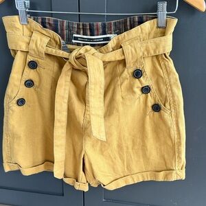 ANTHROPOLOGIE DAUGHTERS OF THE LIBERATION LINEN PAPER BAG SHORTS GOLD • 4